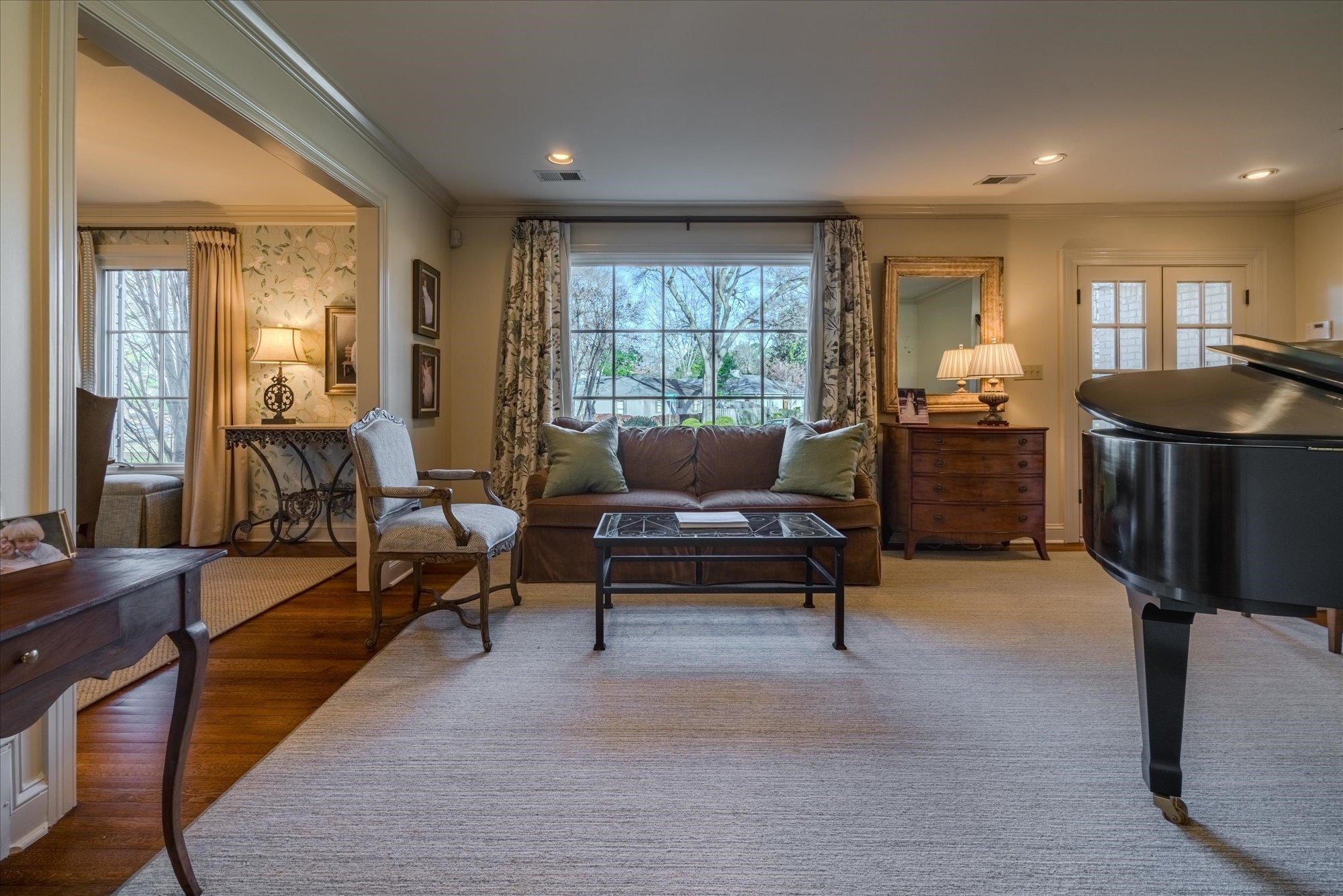 480 Greenfield Road Memphis, TN 38117 - Photo 8 of 40 Gallery Image 8
