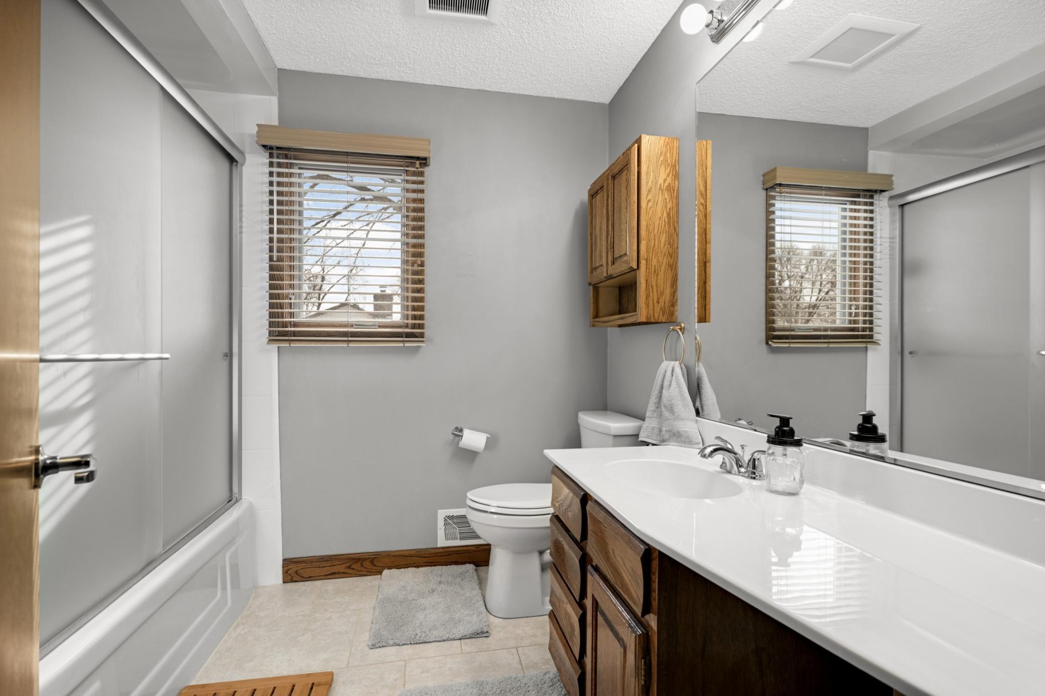 7501 West 100th Street Bloomington, MN 55438 - Photo 17 of 32