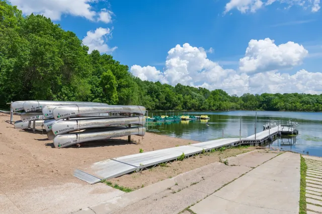 $474,900 | 7501 West 100th Street, Bloomington, MN 55438