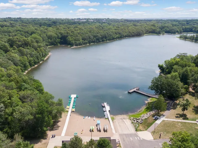 $474,900 | 7501 West 100th Street, Bloomington, MN 55438