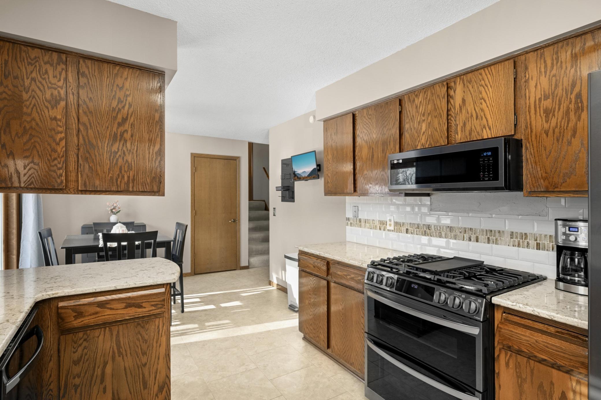 7501 West 100th Street Bloomington, MN 55438 - Photo 5 of 32