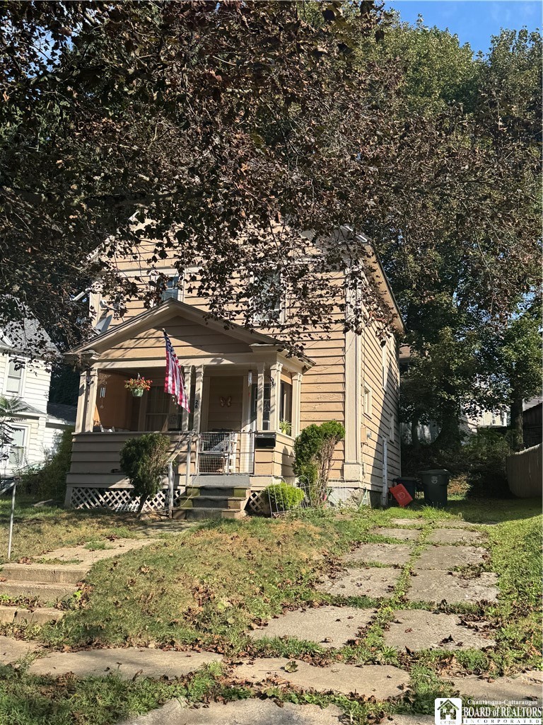 26 Adams Street Jamestown, NY 14701 - Photo 2 of 3