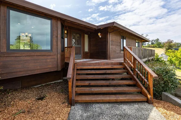$1,300,000 | 8969 Cypress Avenue, Cotati, CA 94931