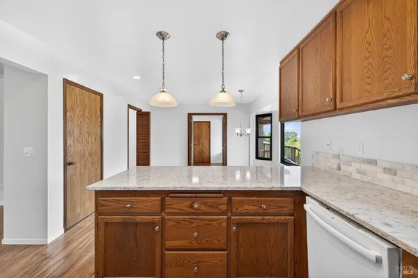 $1,300,000 | 8969 Cypress Avenue, Cotati, CA 94931