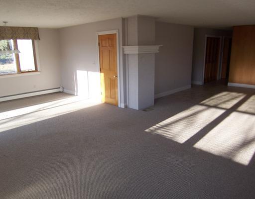 4 Winn Road Cumberland Center, ME 04021 - Photo 4 of 16 Den/Family/Great Room.