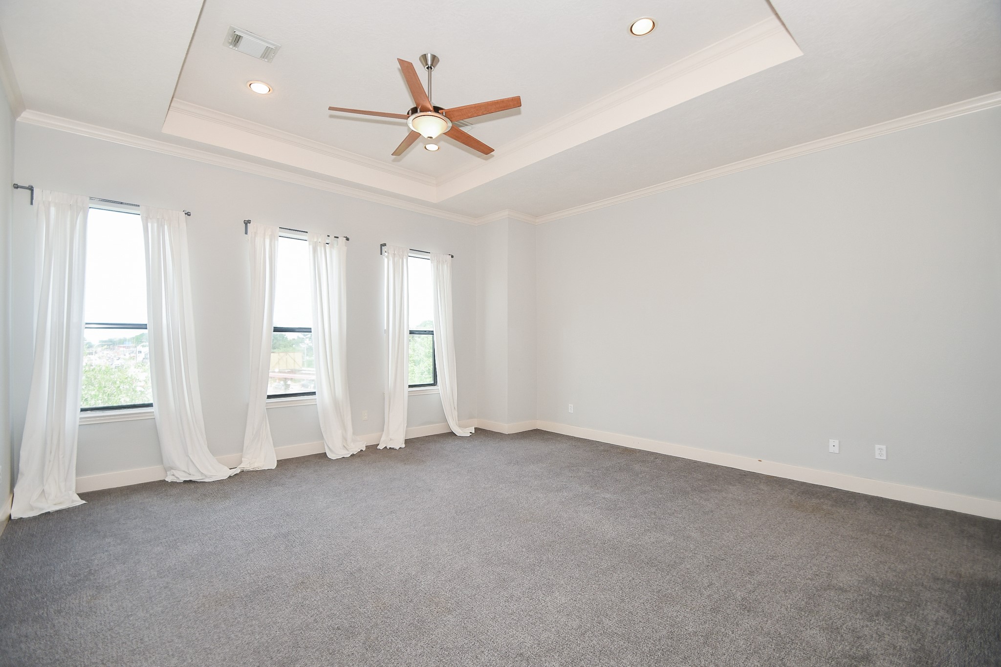 748 West 16th Street, Unit B Houston, TX 77008 - Photo 20 of 32