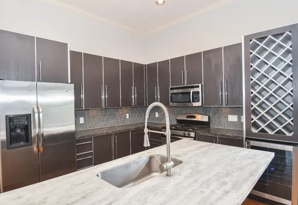 $3,100 | 748 West 16th Street, Unit B, Houston, TX 77008