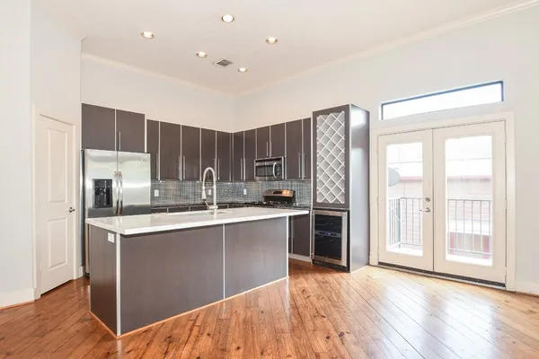 $3,100 | 748 West 16th Street, Unit B, Houston, TX 77008