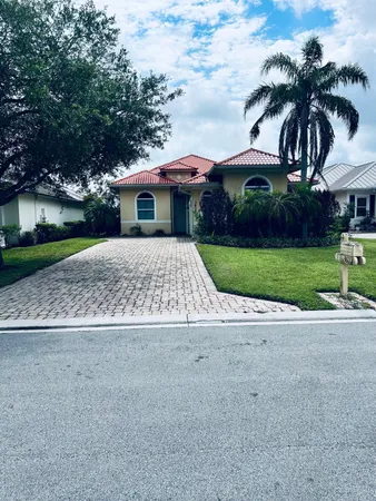 $2,995 | 3612 Grove Court, Fort Pierce, FL 34951
