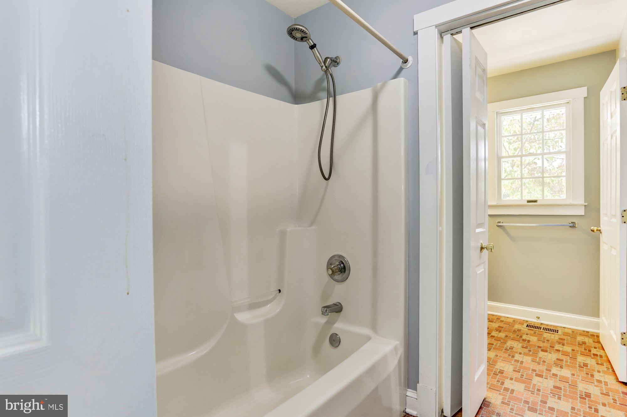 2612 Deer Park Road Finksburg, MD 21048 - Photo 15 of 53 Full Bath