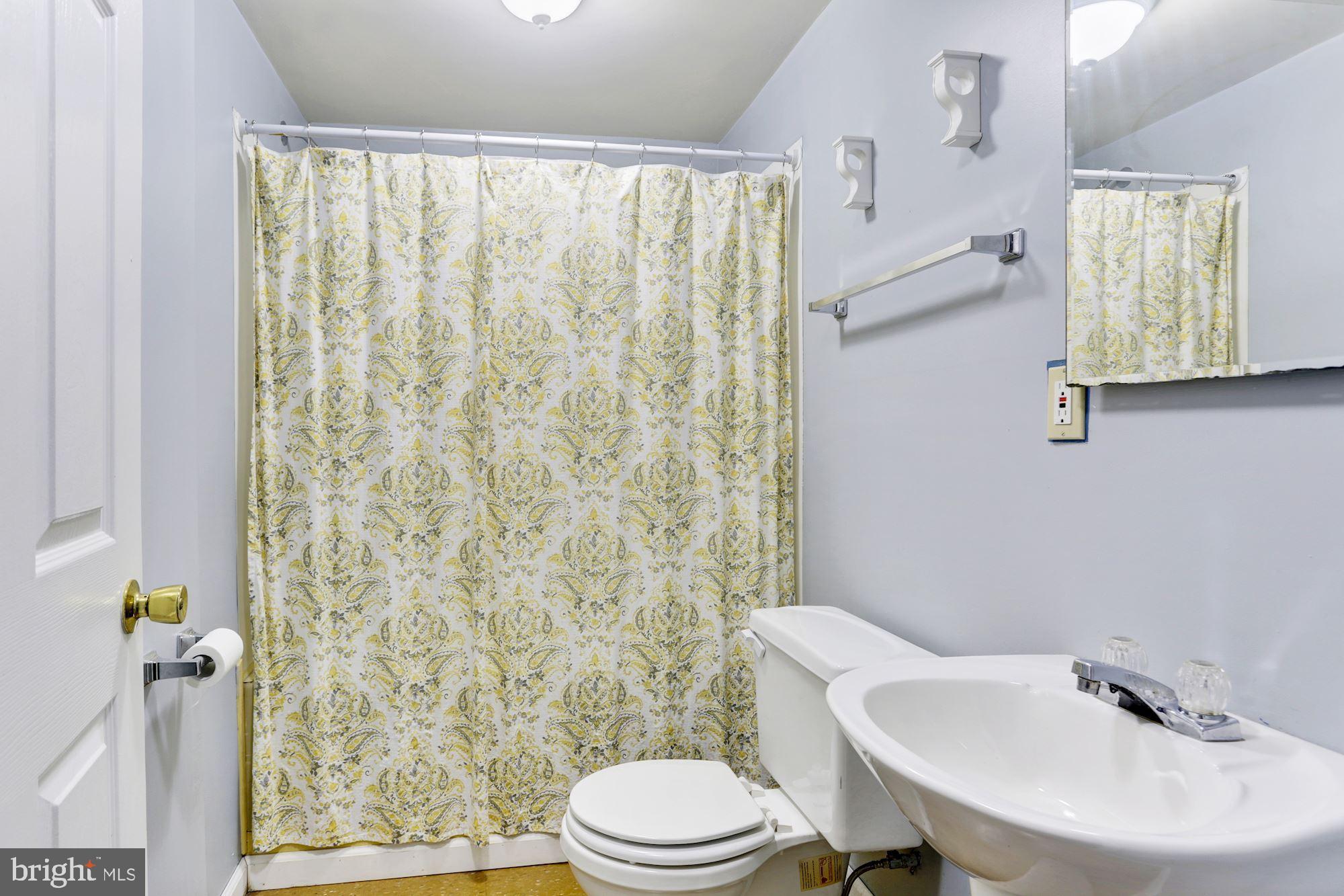 2612 Deer Park Road Finksburg, MD 21048 - Photo 35 of 53 Full Bath