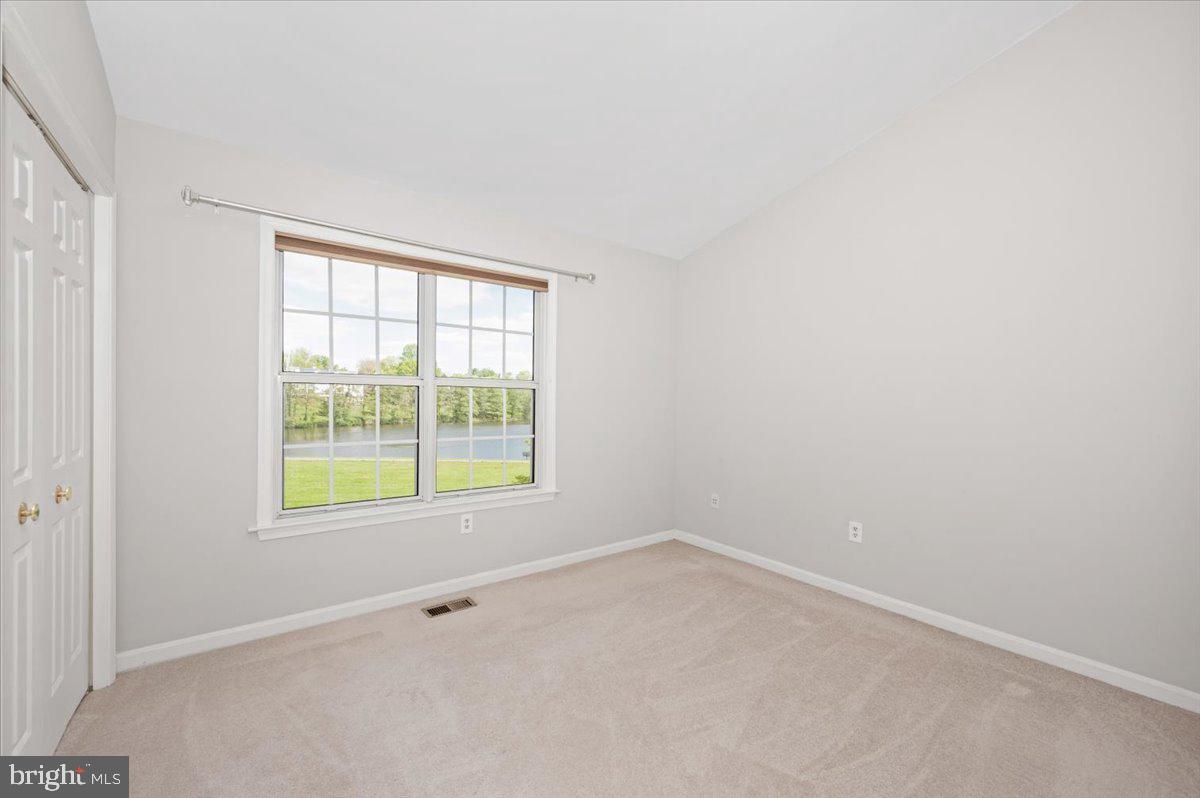 20409 Remsbury Place Gaithersburg, MD 20886 - Photo 25 of 39