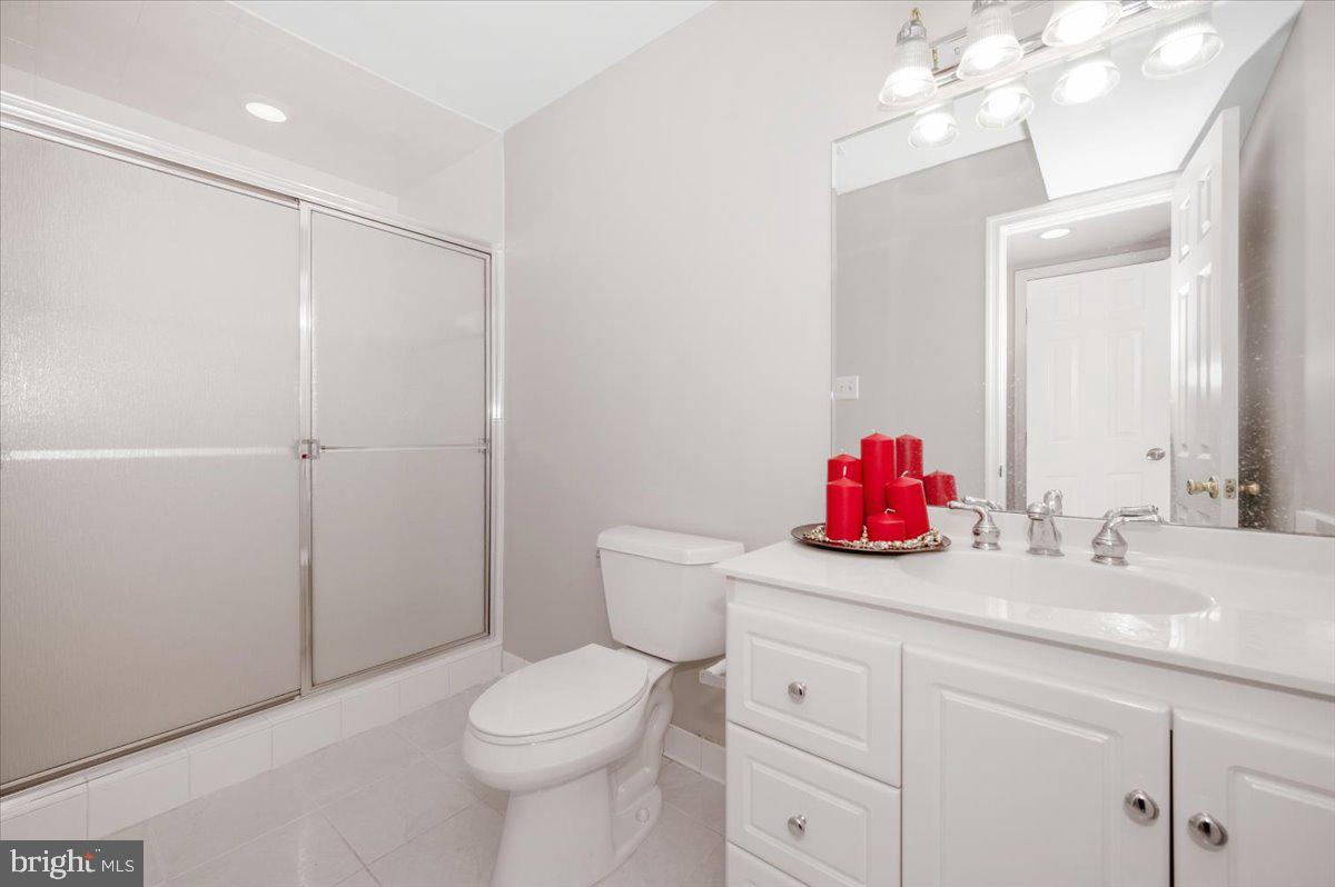20409 Remsbury Place Gaithersburg, MD 20886 - Photo 31 of 39