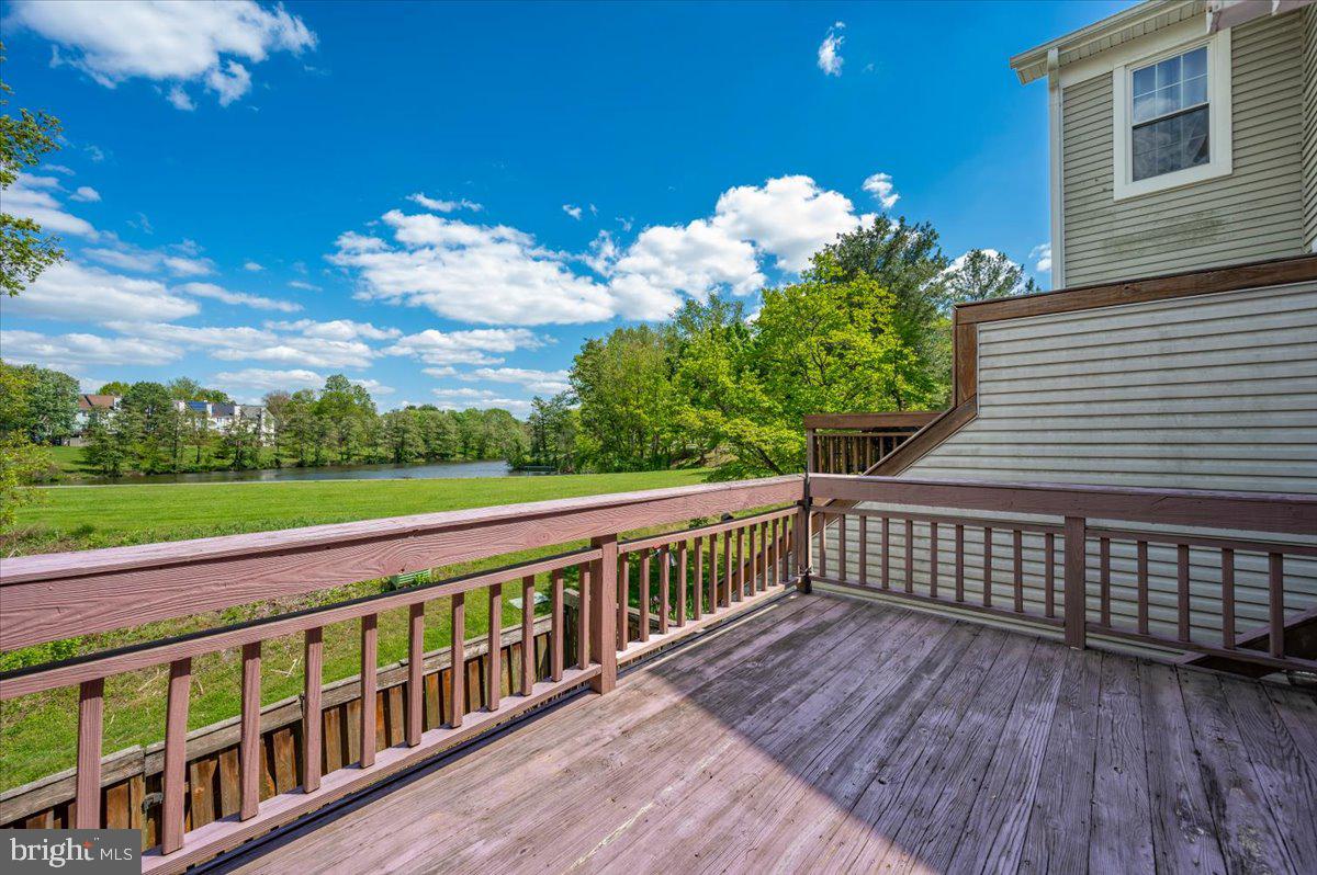 20409 Remsbury Place Gaithersburg, MD 20886 - Photo 35 of 39
