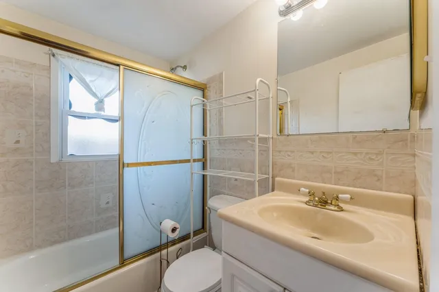 $649,000 | 220 Elzey Avenue, Elmont, NY 11003