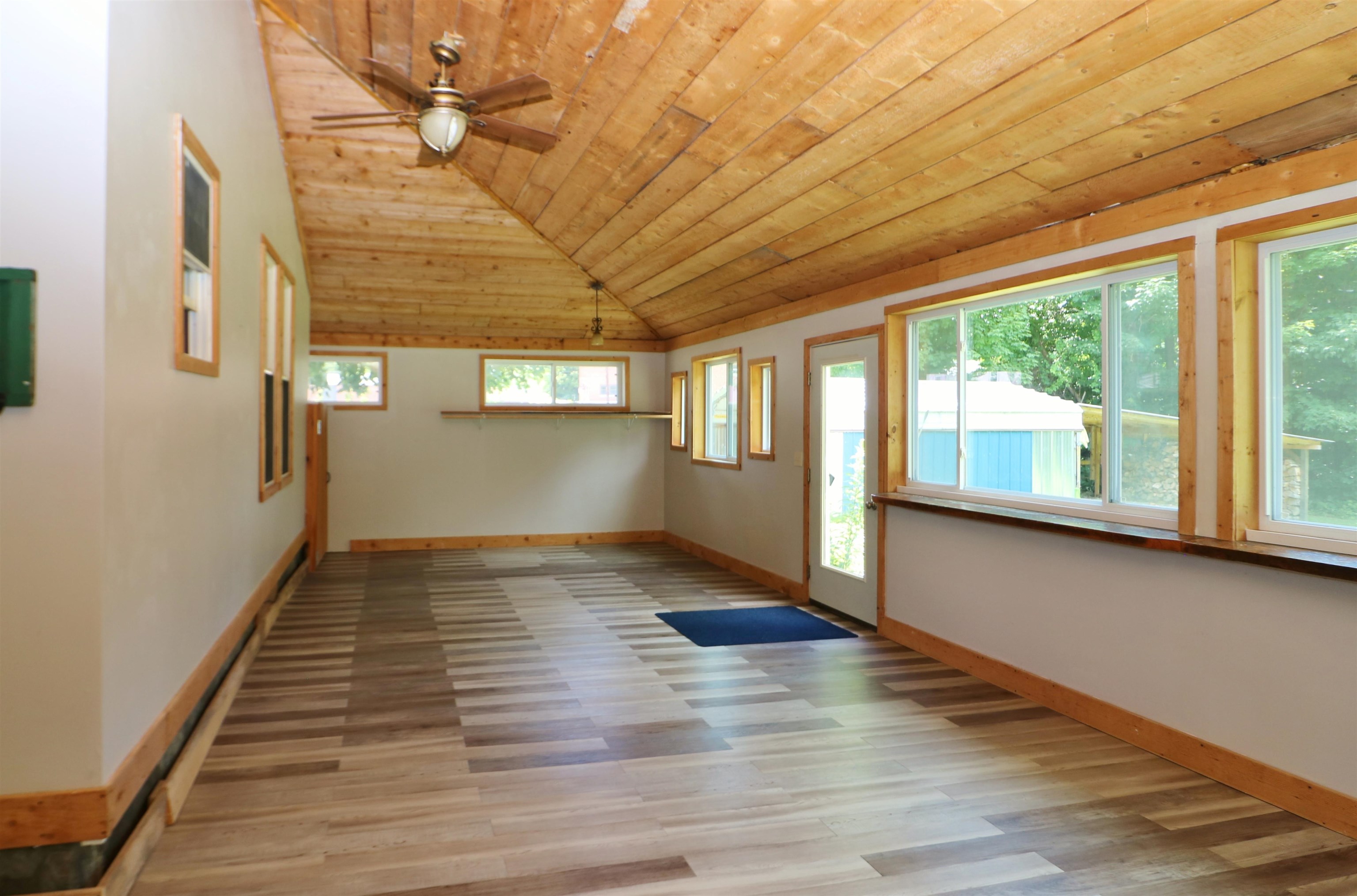 19 Mechanic Street Gorham, NH 03581 - Photo 18 of 40