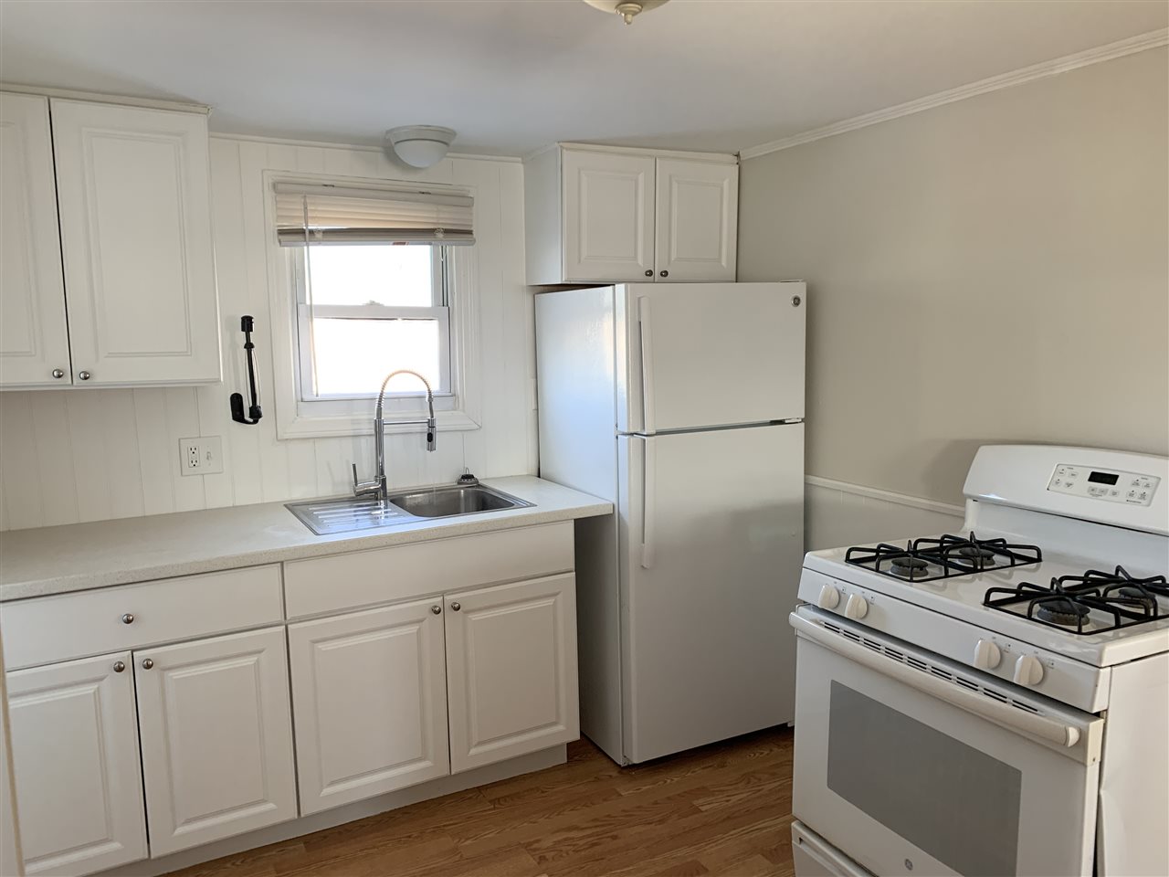 12 Jones Avenue, Unit 5 Hampton, NH 03842 - Photo 4 of 7