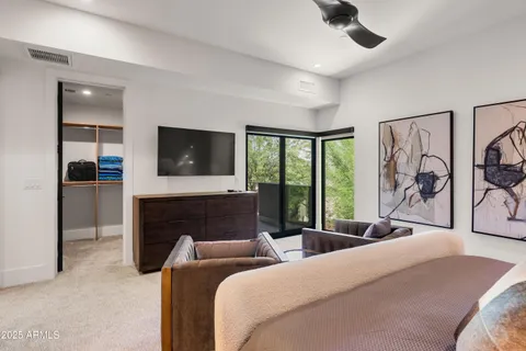 $1,599,000 | 6525 East Cave Creek Road, Unit 9, Cave Creek, AZ 85331