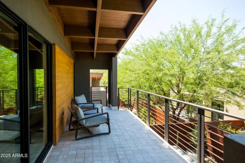 $1,599,000 | 6525 East Cave Creek Road, Unit 9, Cave Creek, AZ 85331