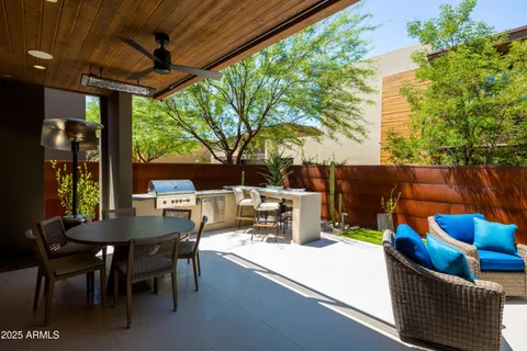 $1,599,000 | 6525 East Cave Creek Road, Unit 9, Cave Creek, AZ 85331