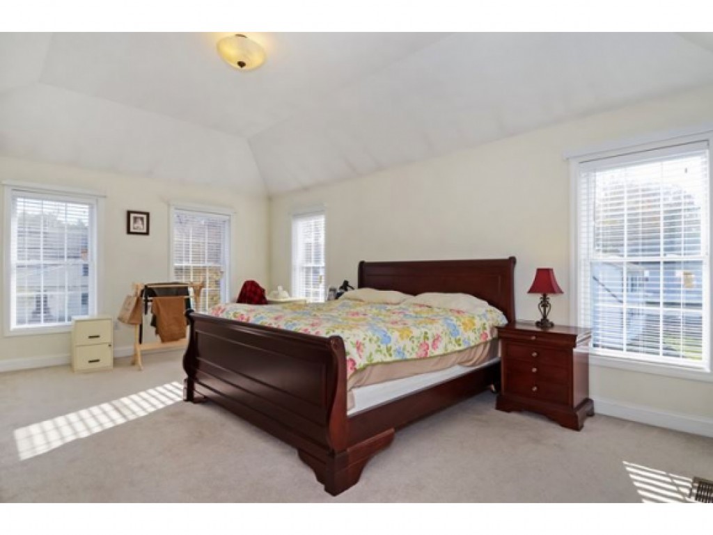 53 A Rutland Street Dover, NH 03820 - Photo 14 of 25 Gallery Image 14