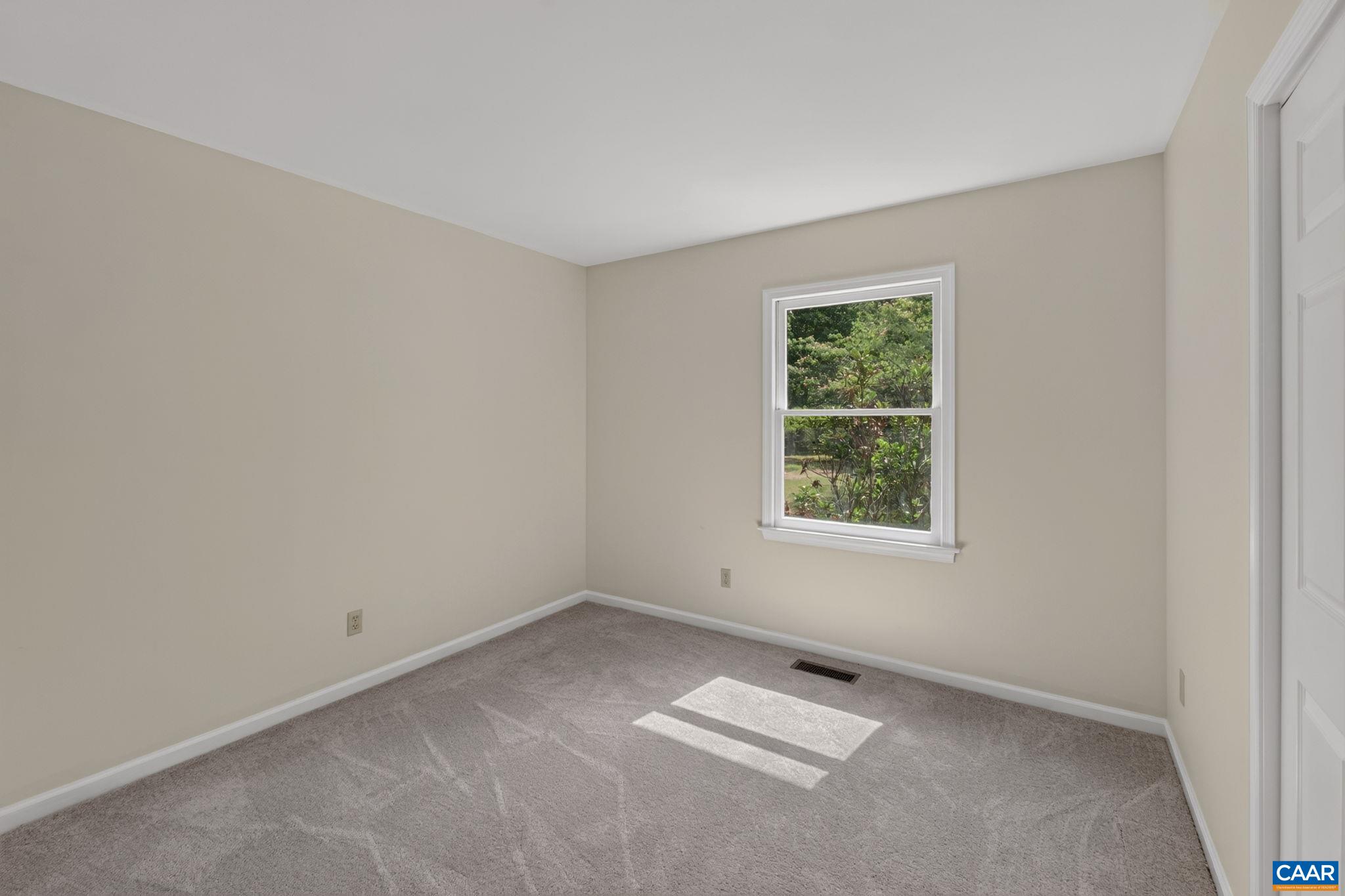 7124 Albevanna Spring Road Scottsville, VA 24590 - Photo 14 of 38