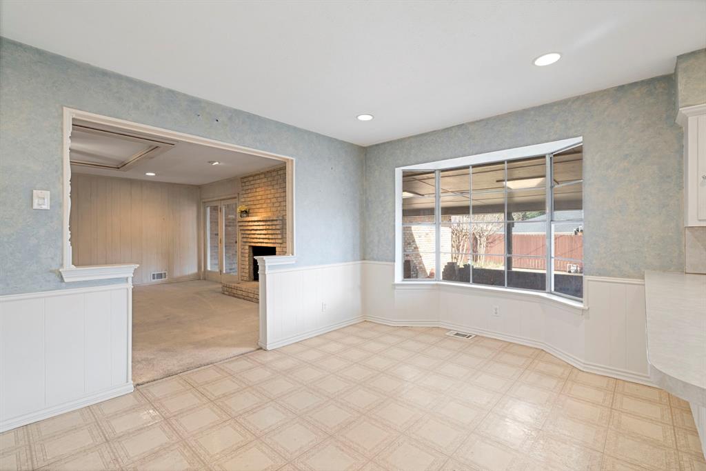 10146 Coveridge Drive Dallas, TX 75238 - Photo 15 of 27