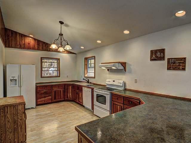 6984 Indian Lake Road Rhinelander, WI 54501 - Photo 6 of 20 Gallery Image 6