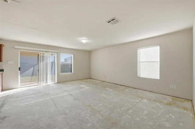 $240,000 | 717 Redwing Drive, Saginaw, TX 76131