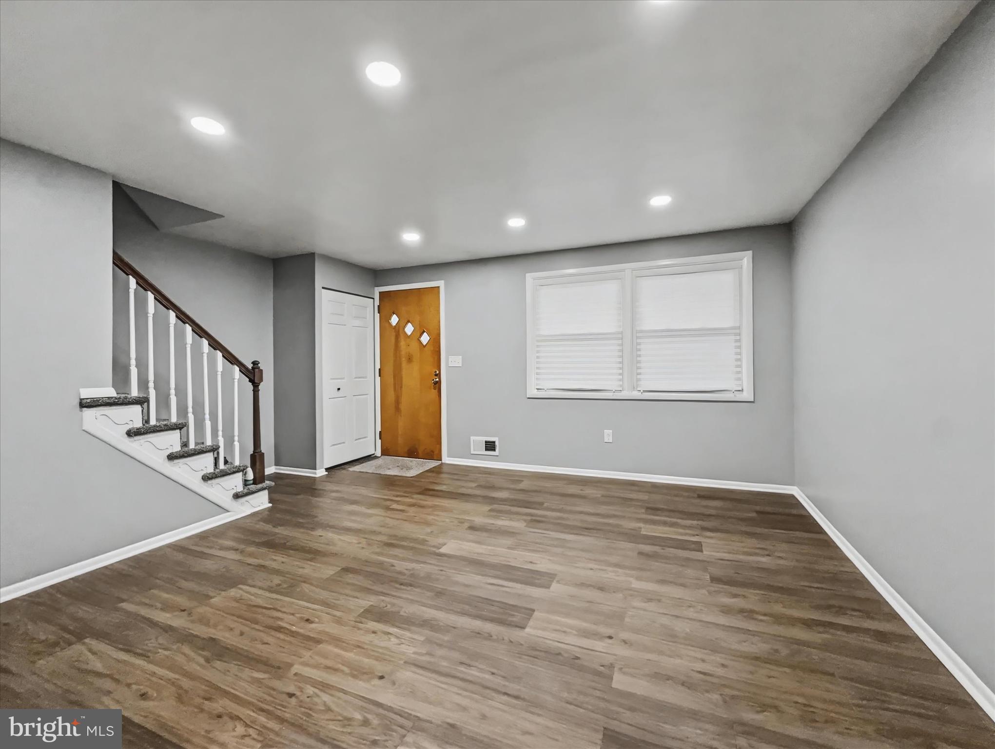 3 Haley Road Baltimore, MD 21221 - Photo 2 of 22