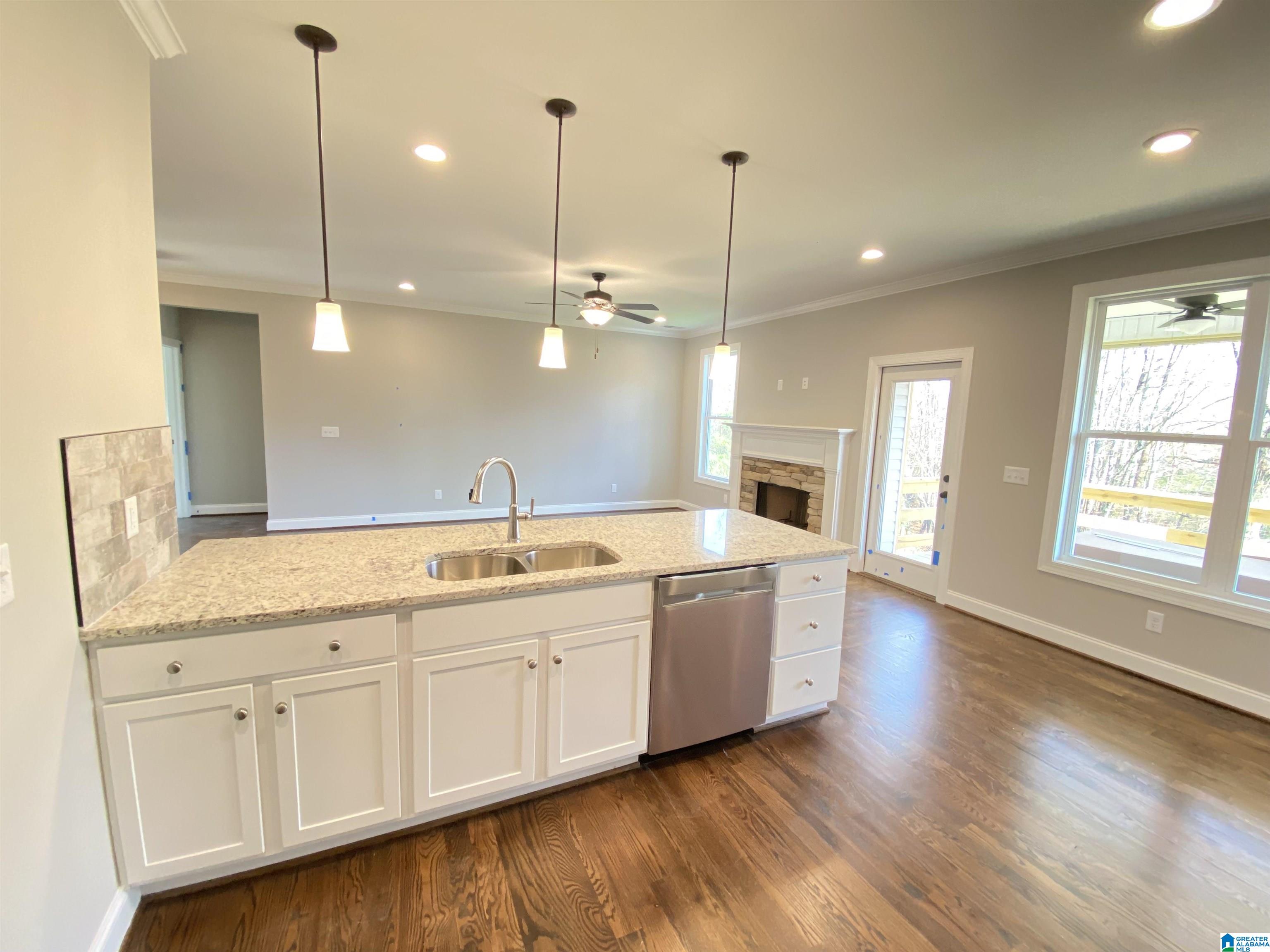 225 Cottage Court Springville, AL 35146 - Photo 15 of 37
