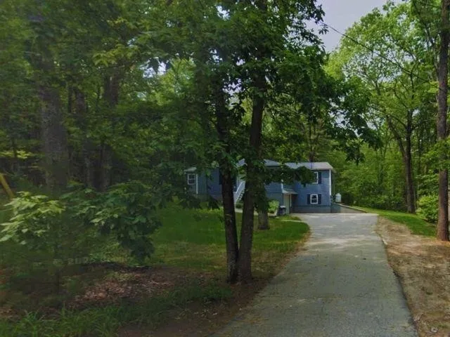 $3,250 | 66 Goodhue Road, Derry, NH 03038