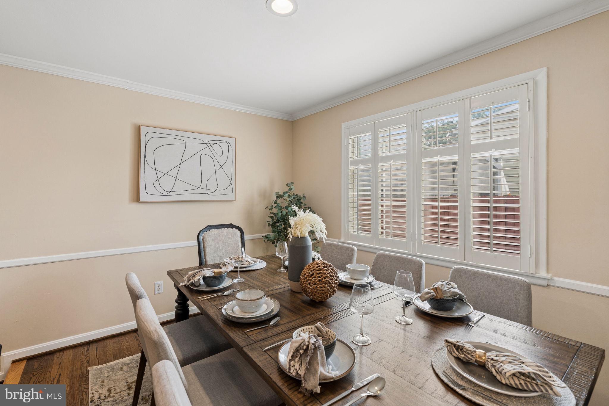 102 Othoridge Road Lutherville-Timonium, MD 21093 - Photo 5 of 43 Dining Room