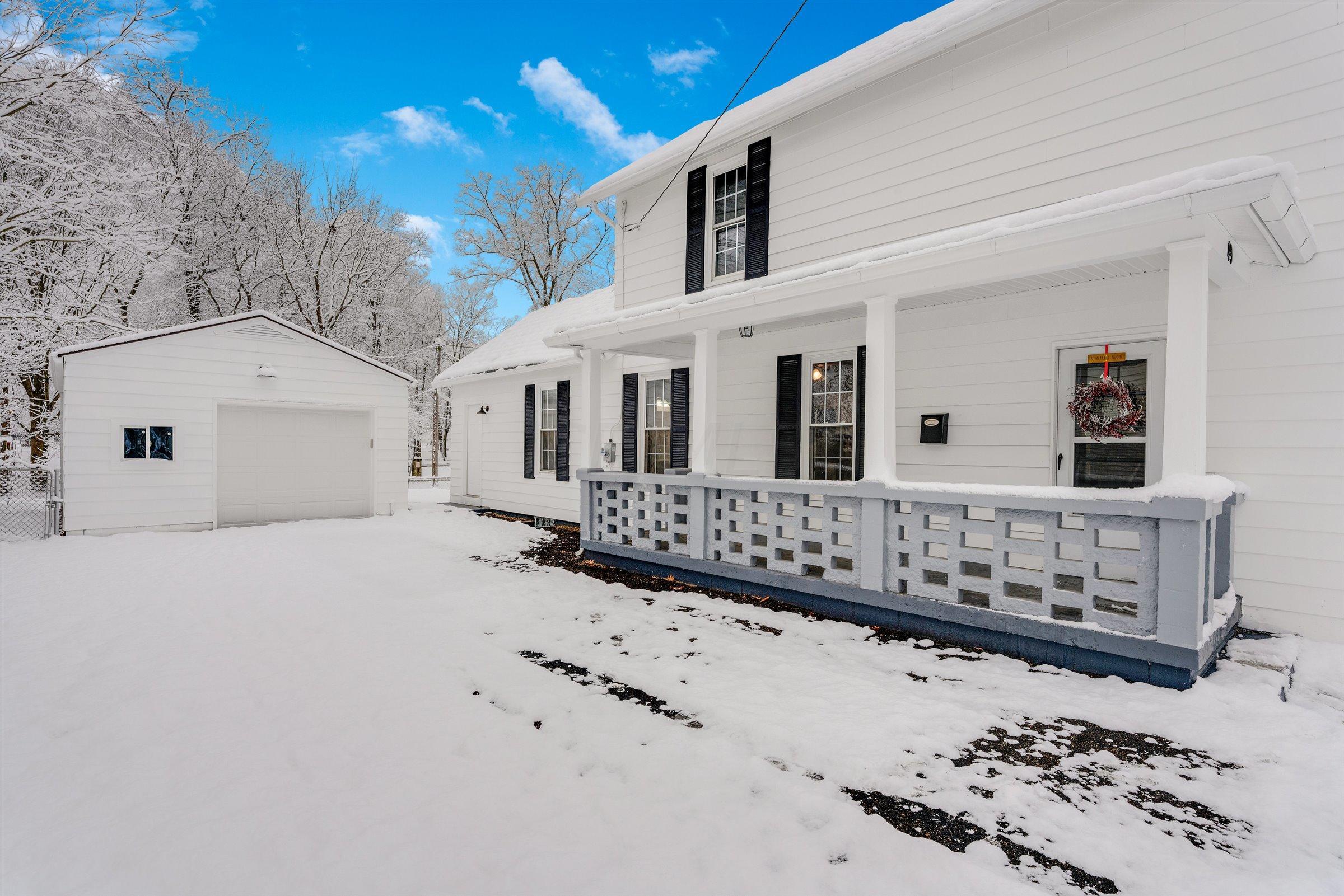 49 Riley Street Newark, OH 43055 - Photo 2 of 25 Gallery Image 2
