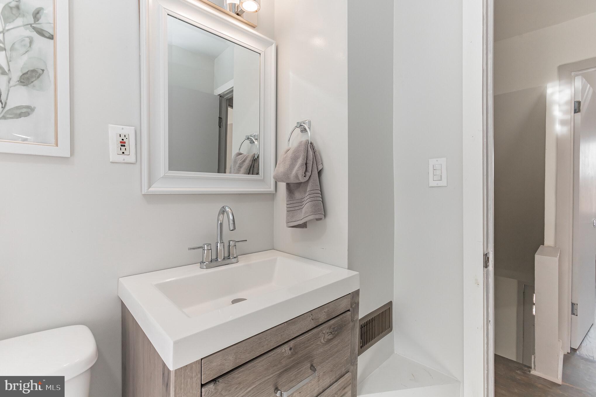 5115 Sheriff Road Northeast Washington, DC 20019 - Photo 18 of 32