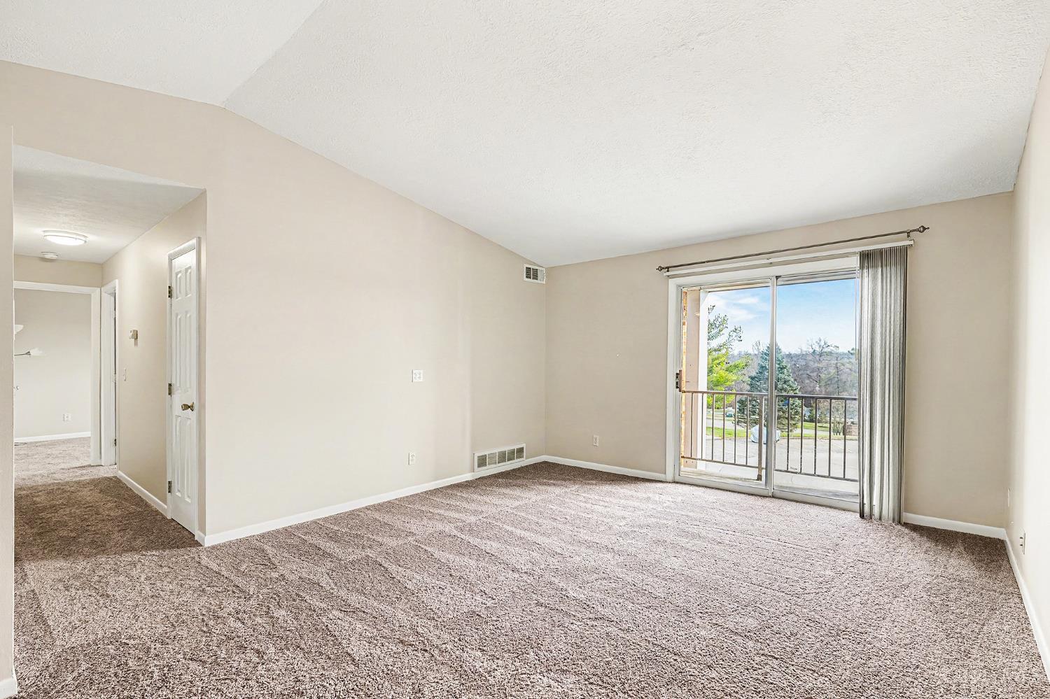 5667 Old Blue Rock Road, Unit 60 Cincinnati, OH 45247 - Photo 2 of 14