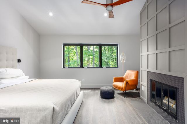 $2,445,000 | 1124 Dominion Court, McLean, VA 22102