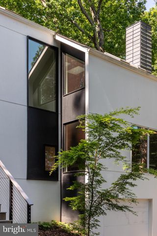 $2,445,000 | 1124 Dominion Court, McLean, VA 22102