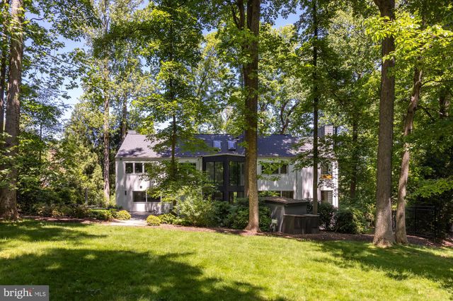 $2,445,000 | 1124 Dominion Court, McLean, VA 22102