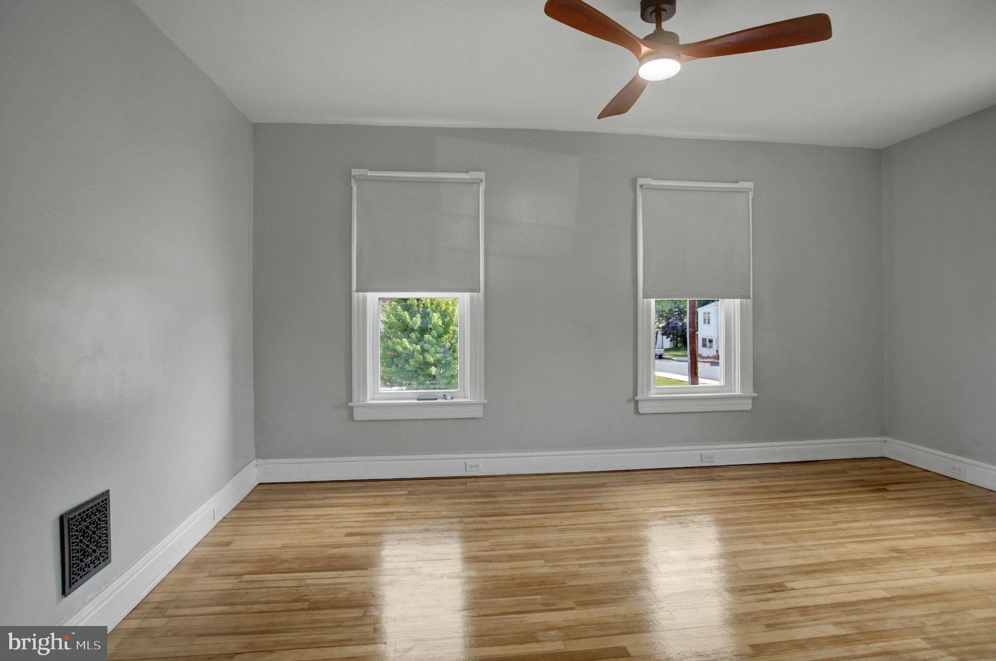 46 West 3rd Street Waynesboro, PA 17268 - Photo 32 of 44
