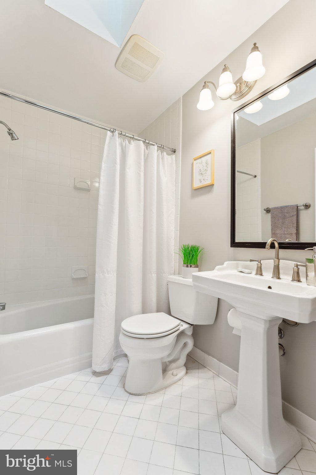 7903 Old Falls Road McLean, VA 22102 - Photo 28 of 53 Gallery Image 28