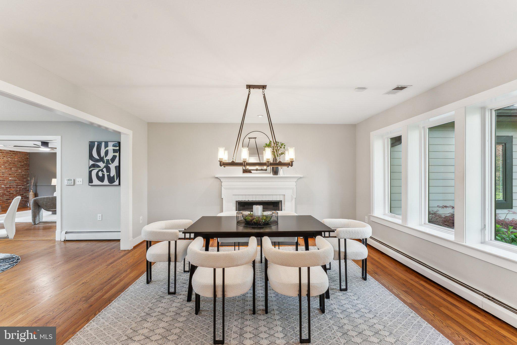 7903 Old Falls Road McLean, VA 22102 - Photo 5 of 53 Gallery Image 5