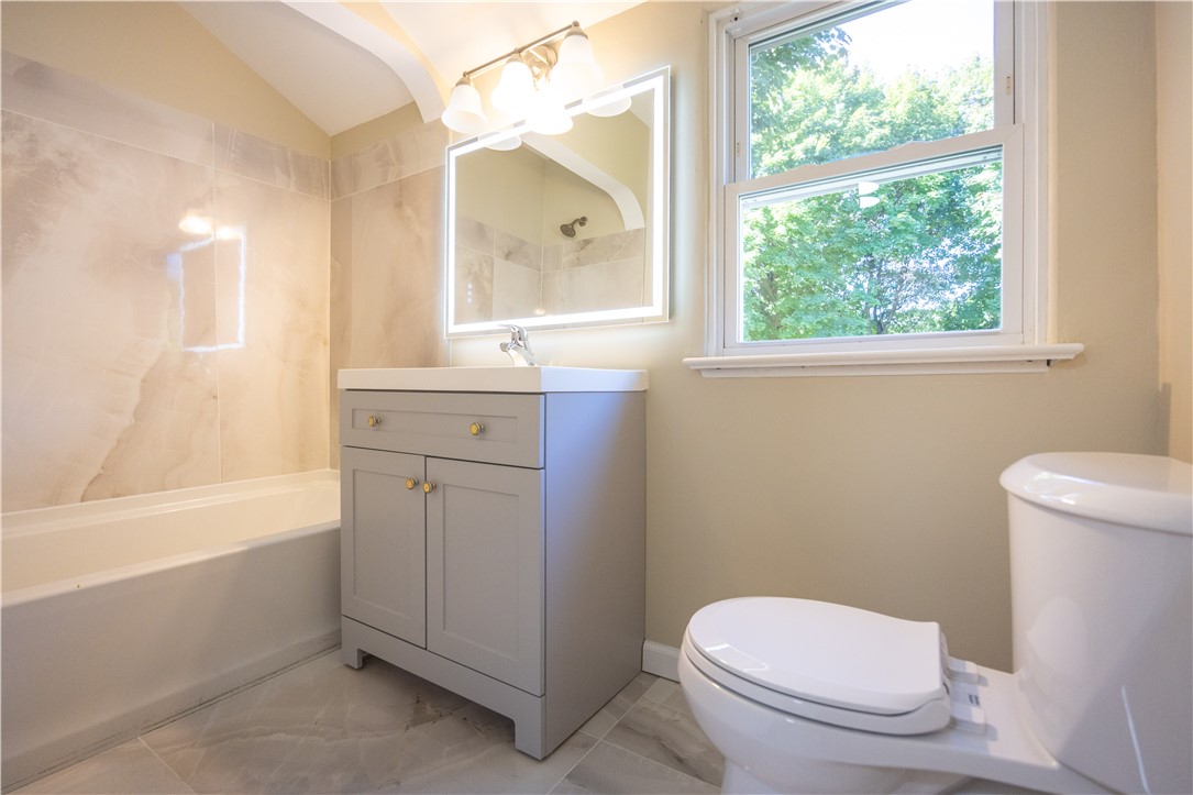 45 Isabelle Street Rochester, NY 14606 - Photo 14 of 24