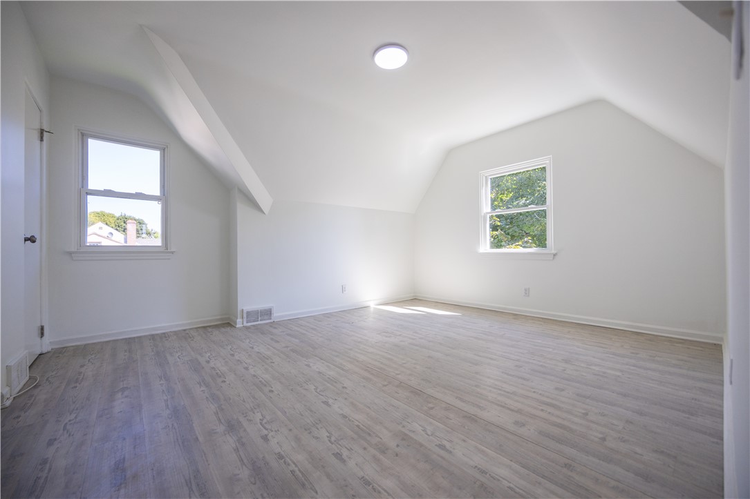 45 Isabelle Street Rochester, NY 14606 - Photo 16 of 24