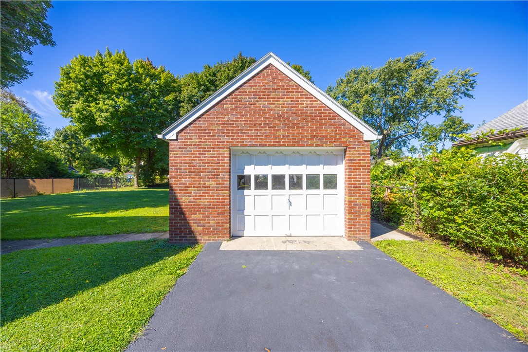 45 Isabelle Street Rochester, NY 14606 - Photo 20 of 24