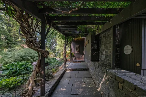 $4,995,000 | Restricted Address, Essex, CT 06426