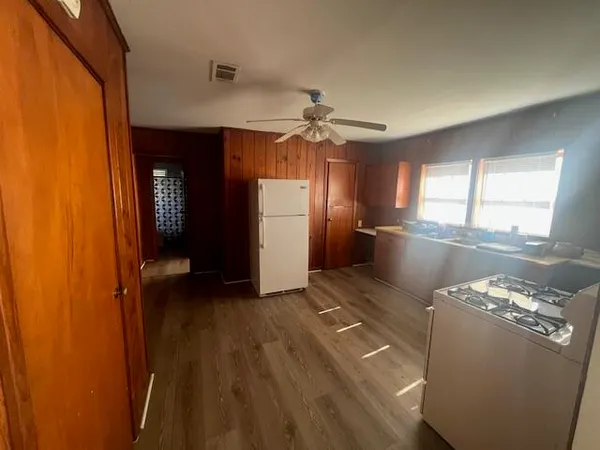 $875 | 131 Patrick Drive, Unit B, Fort Walton Beach, FL 32547