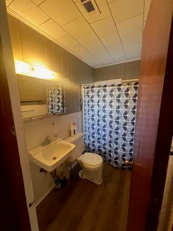 $875 | 131 Patrick Drive, Unit B, Fort Walton Beach, FL 32547