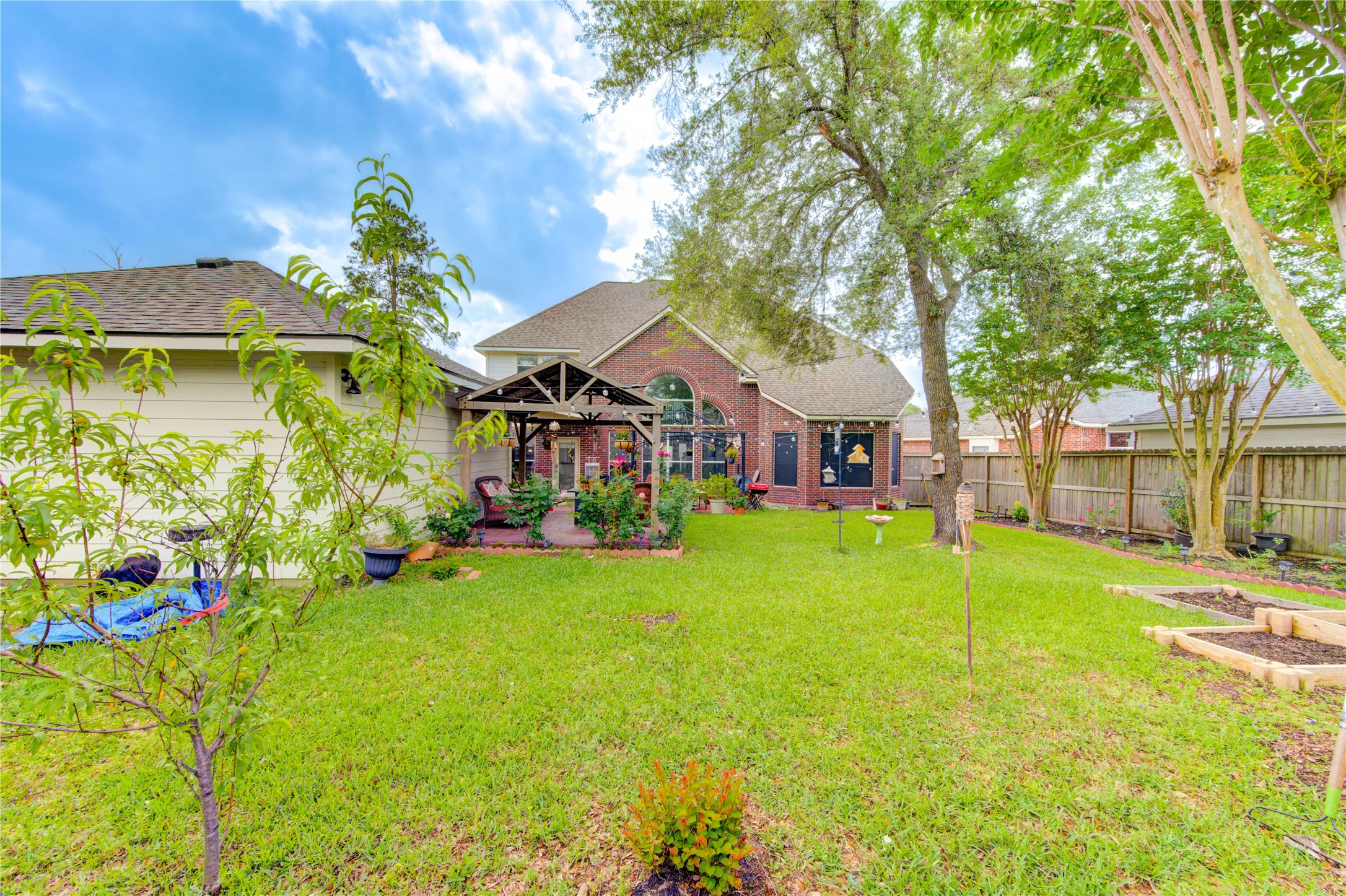 24811 Corbin Gate Drive Spring, TX 77389 - Photo 7 of 32 a front view of house with yard and green space