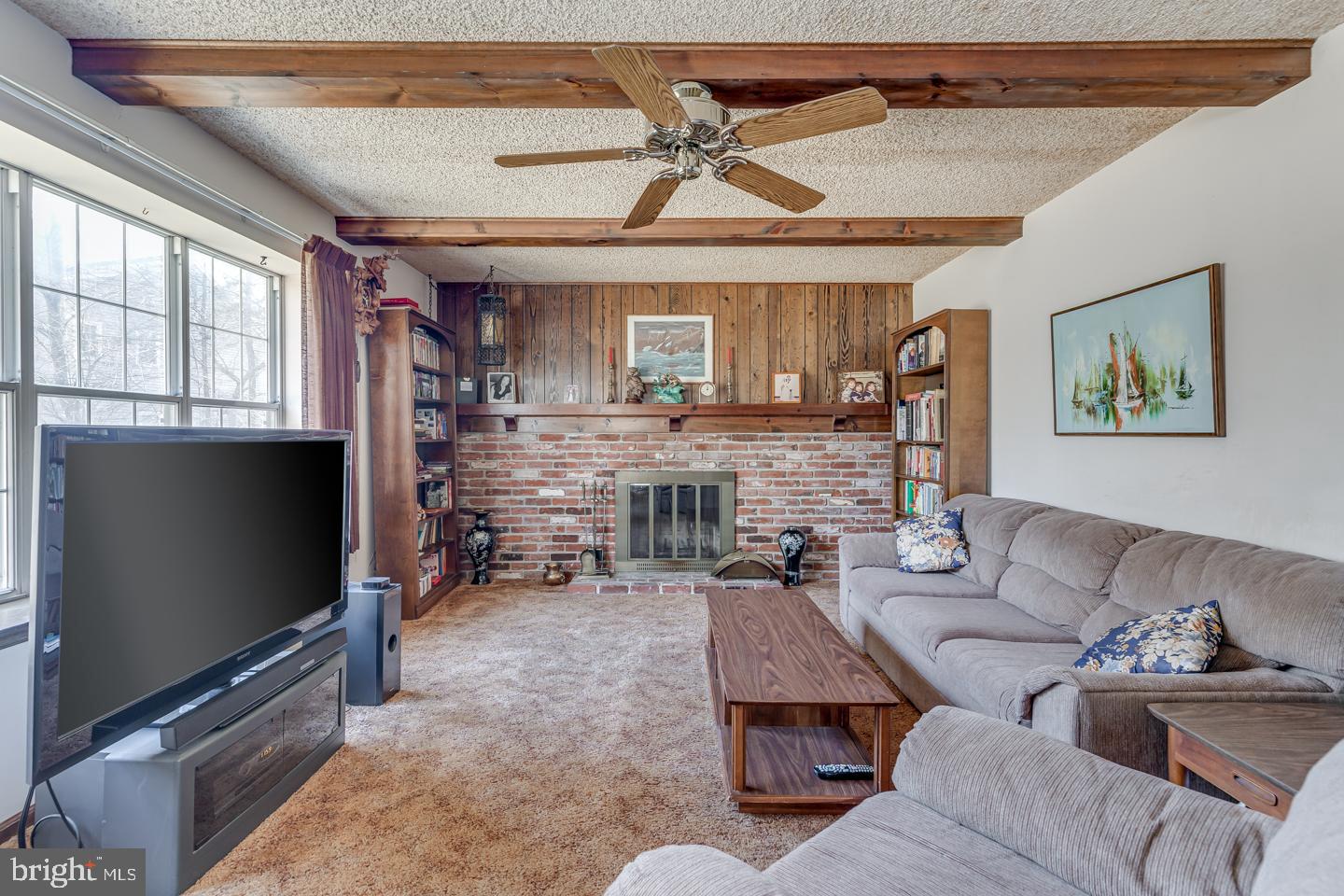 113 Heath Road Medford, NJ 08055 - Photo 10 of 38 Family Room